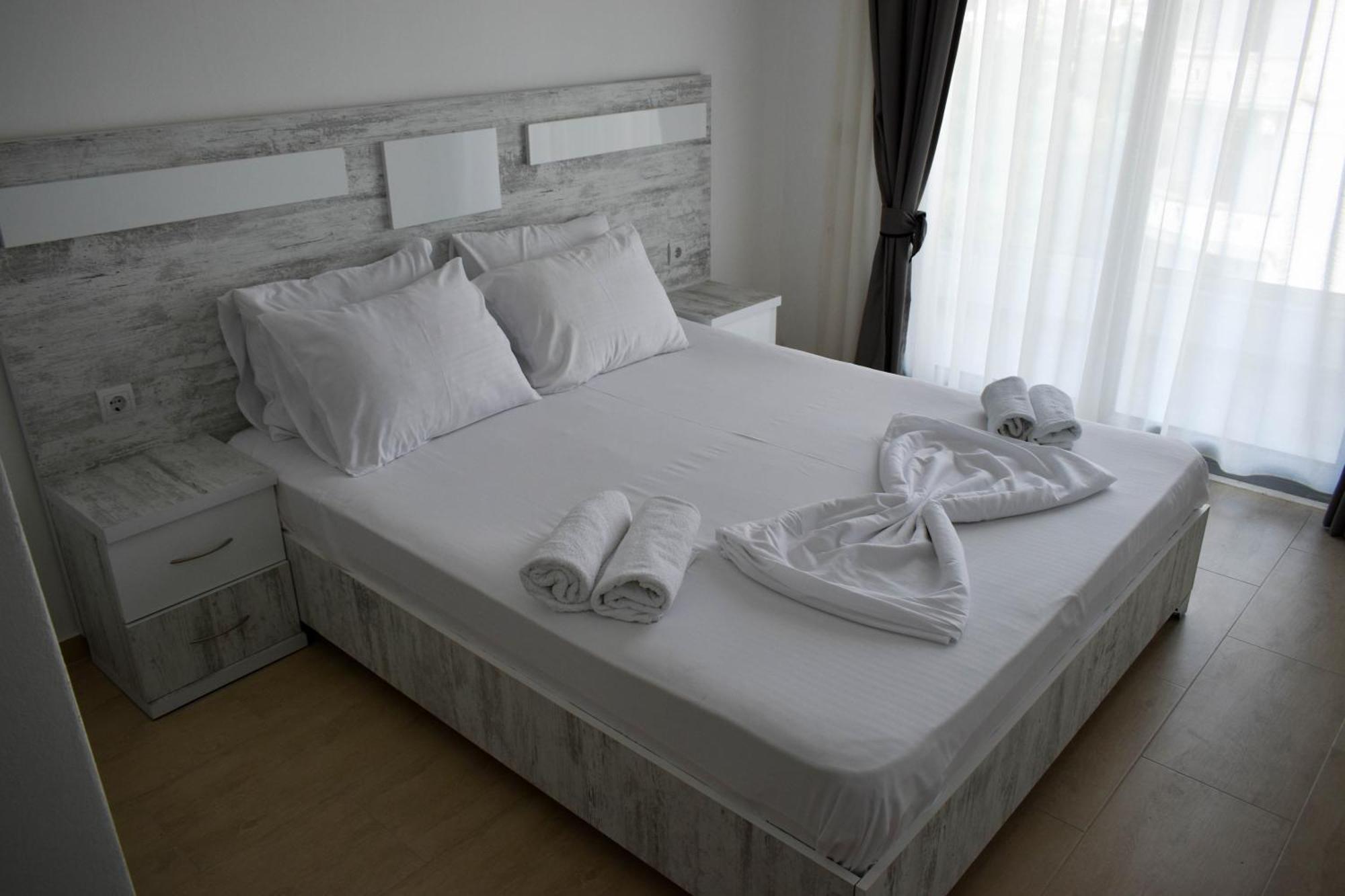 Lux Kalimera Apartments Ulcinj Habitación foto